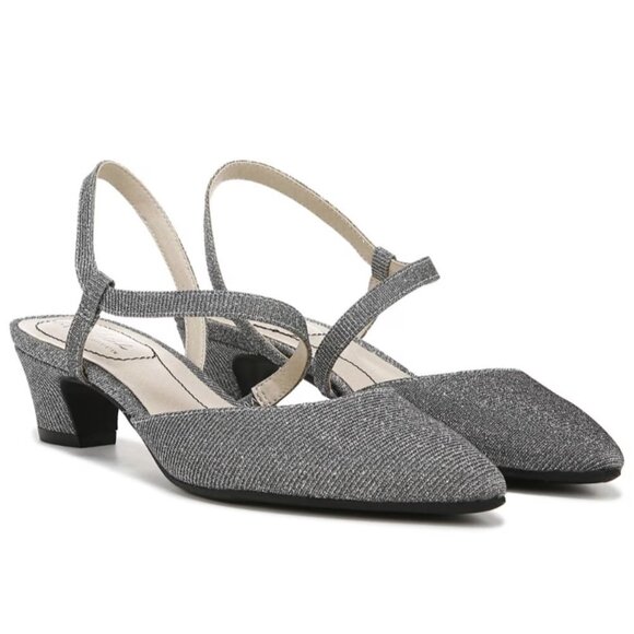 LIFESTRIDE Minimalist Slingback Pumps - Picture 1 of 13